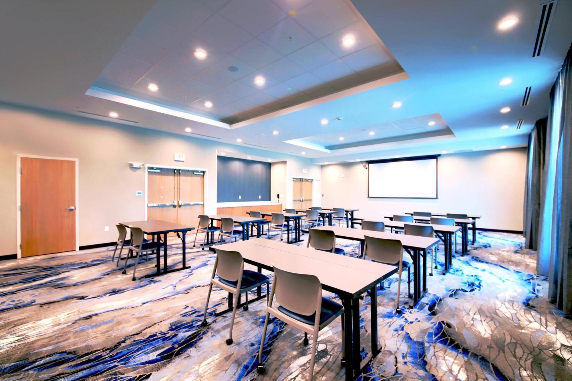Fairfield Inn & Suites By Marriott Dallas סידר היל מראה חיצוני תמונה
